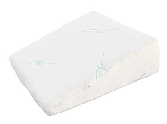 Xtreme Comforts 7-Inch Memory Foam Bed Wedge Pillow